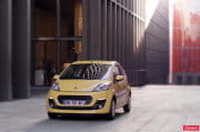 Peugeot_107_2012_03