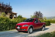fiat-strada-2012-italia-06