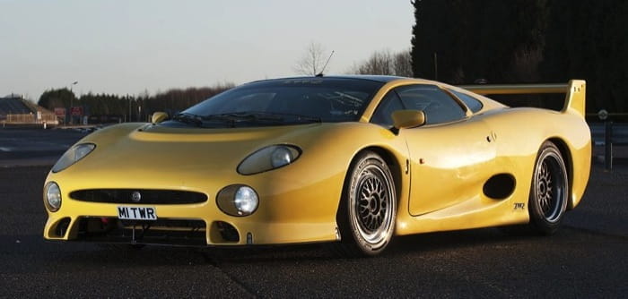 Jaguar XJ220