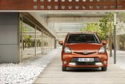 toyota-aygo-2012-05