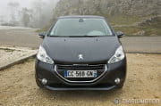 peugeot-208-cascais-04