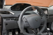 peugeot-208-cascais-08
