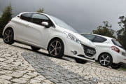 peugeot-208-cascais-23