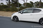peugeot-208-cascais-47