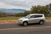 Toyota_RAV4_EV_002
