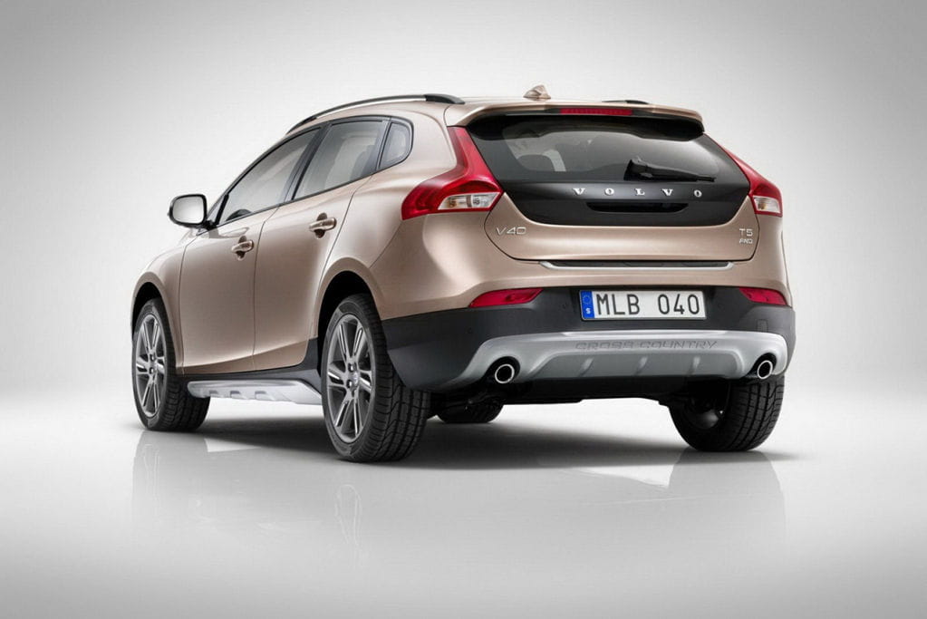 Volvo V40 T5 AWD Cross Country 2014: Desafo integral - Blido