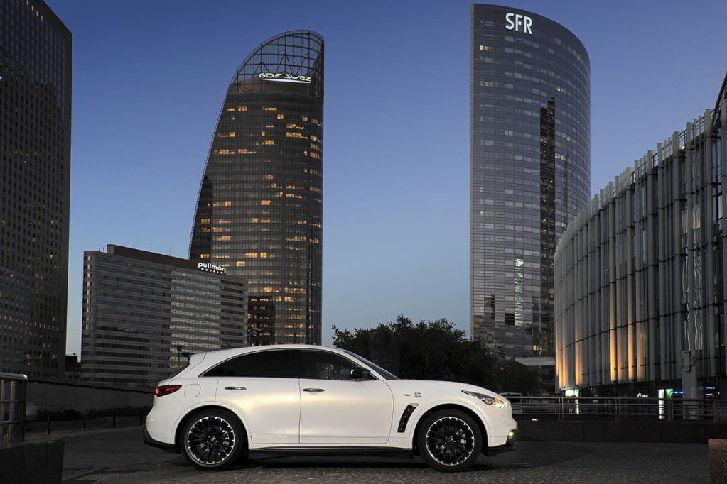 Infiniti FX Vettel Edition