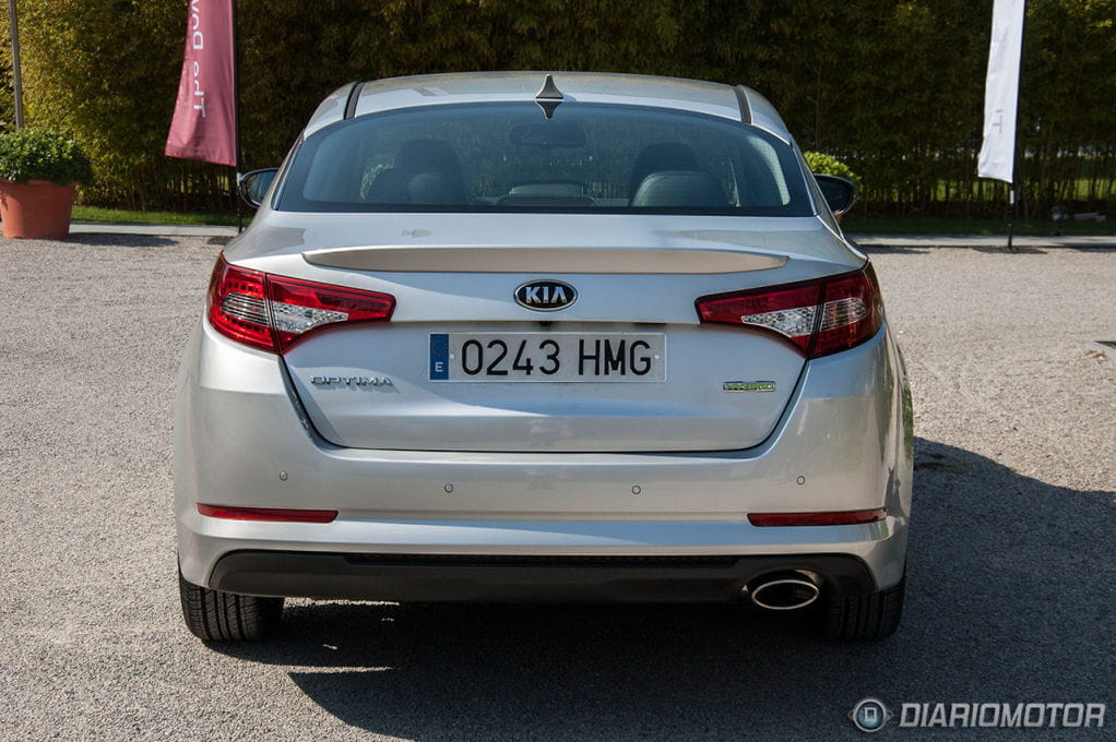 kia-optima-hibrido-04 (ver imagen original)
