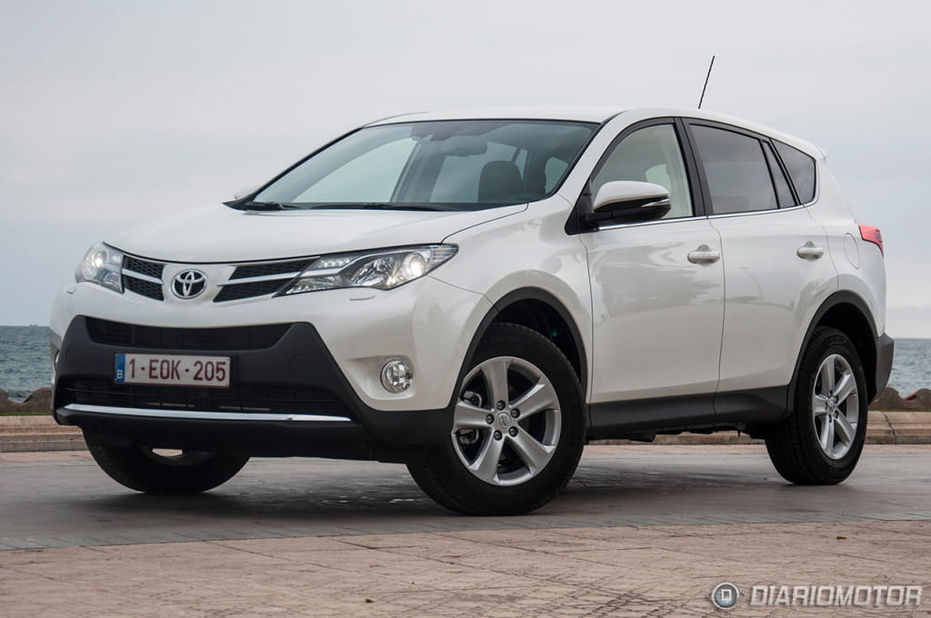 Toyota RAV4 2016. Informacin, fotos, hbrido. - Km77