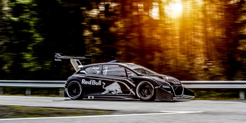 Peugeot_208_T16_pikes_peak_2