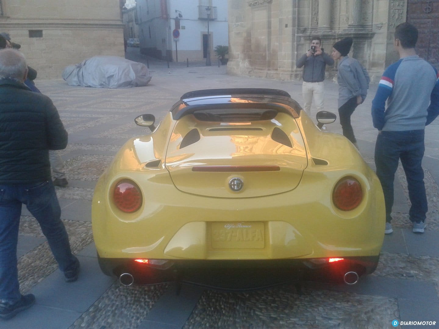 alfa_romeo_4C_spider_dm_al_descubierto_mdm_8.jpg