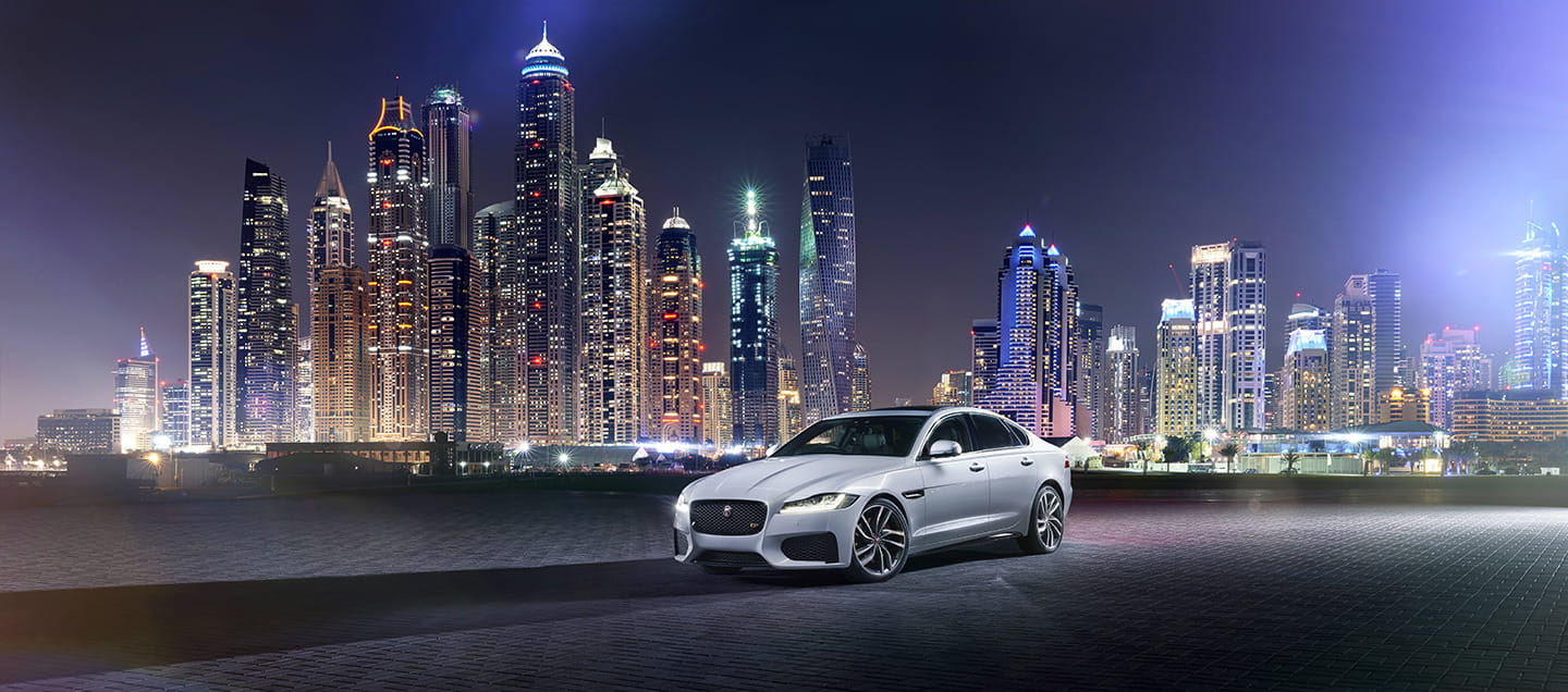 jaguar-xf-2015-16-1440px.jpg