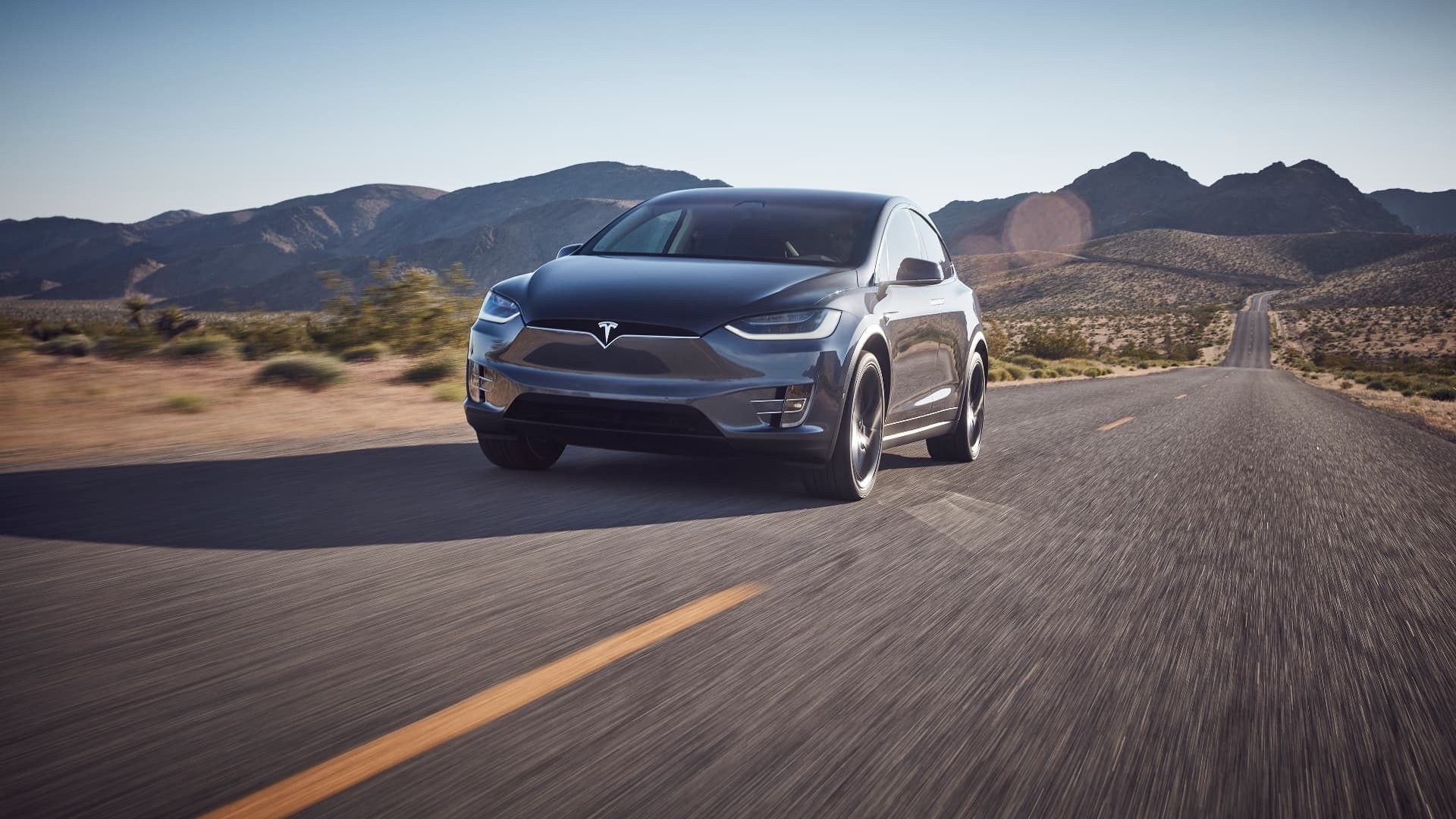 Auto Tesla Ficha Tecnica
