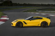 2016-Chevrolet-CorvetteZ06-C7R-Edition-006-180x120.jpg