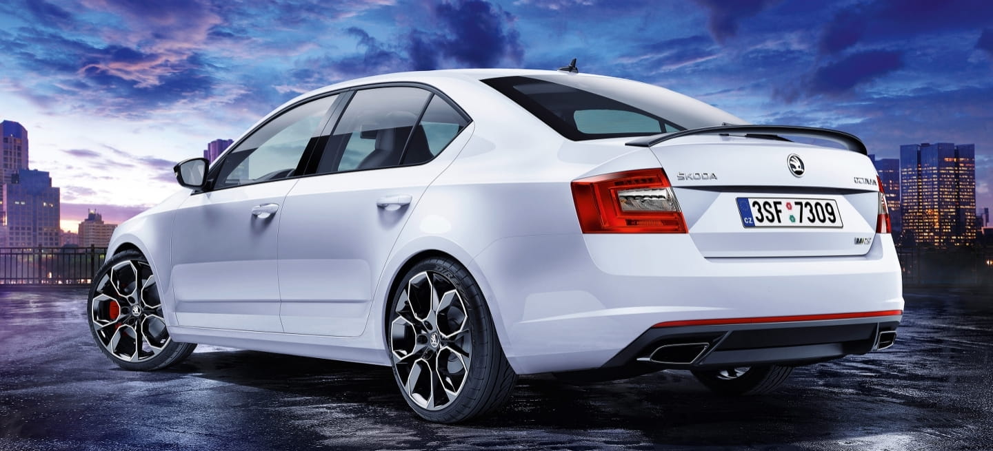 1440_skoda_octavia_RS_230_2015_trasera_dm_1_1440x655c.jpg