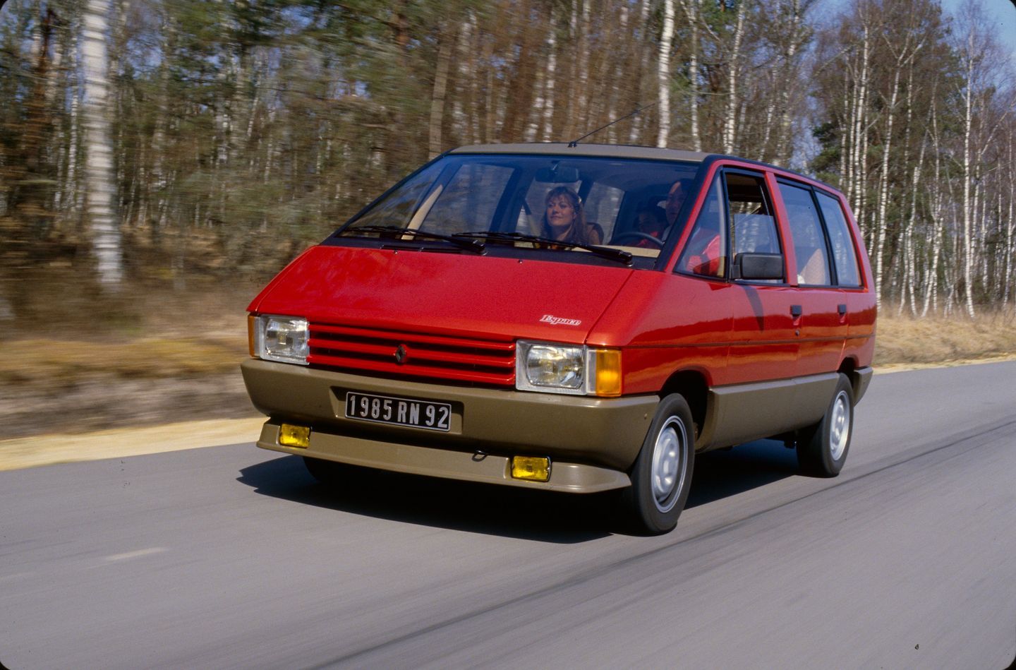 Renault_Espace-03.jpeg