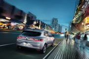 Renault_Megane_2016_primeras_imagenes_DM_3-180x120.jpg
