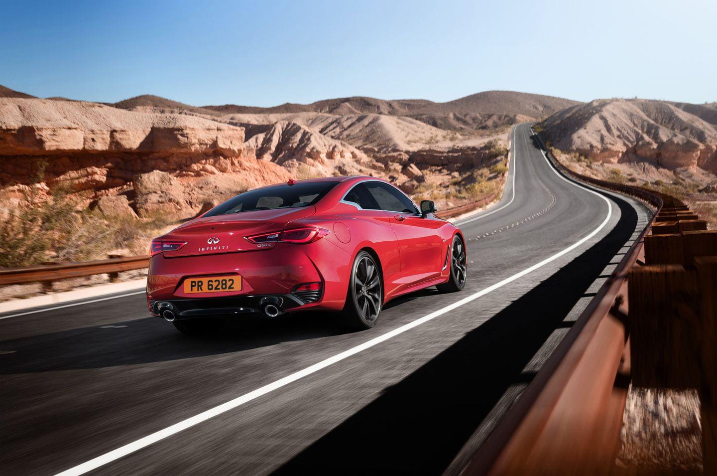 infiniti-q60-coupe-2016-7.jpg