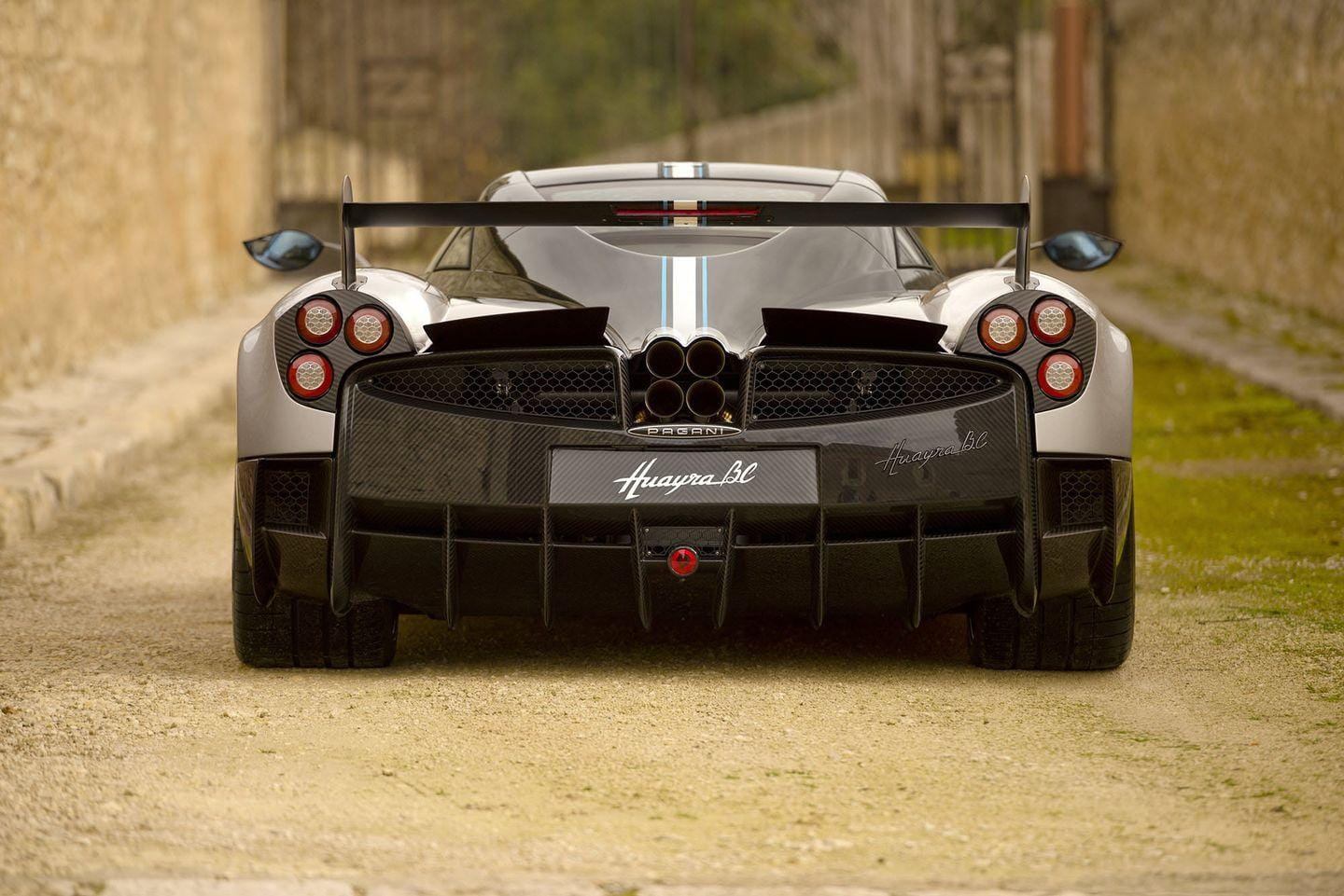 pagani-huayra-bc-2016-21.jpg
