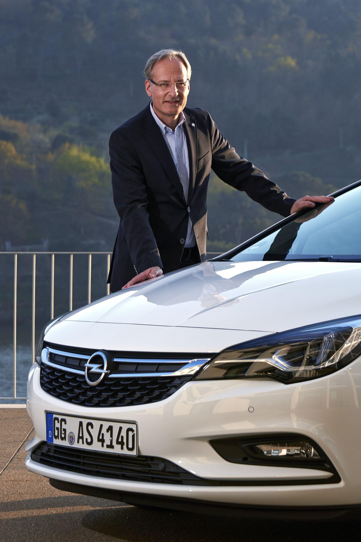 5 curiosidades que cambiarán tu visión de los asientos del nuevo Opel Astra...by Diariomotor Asientos-opel-astra-4
