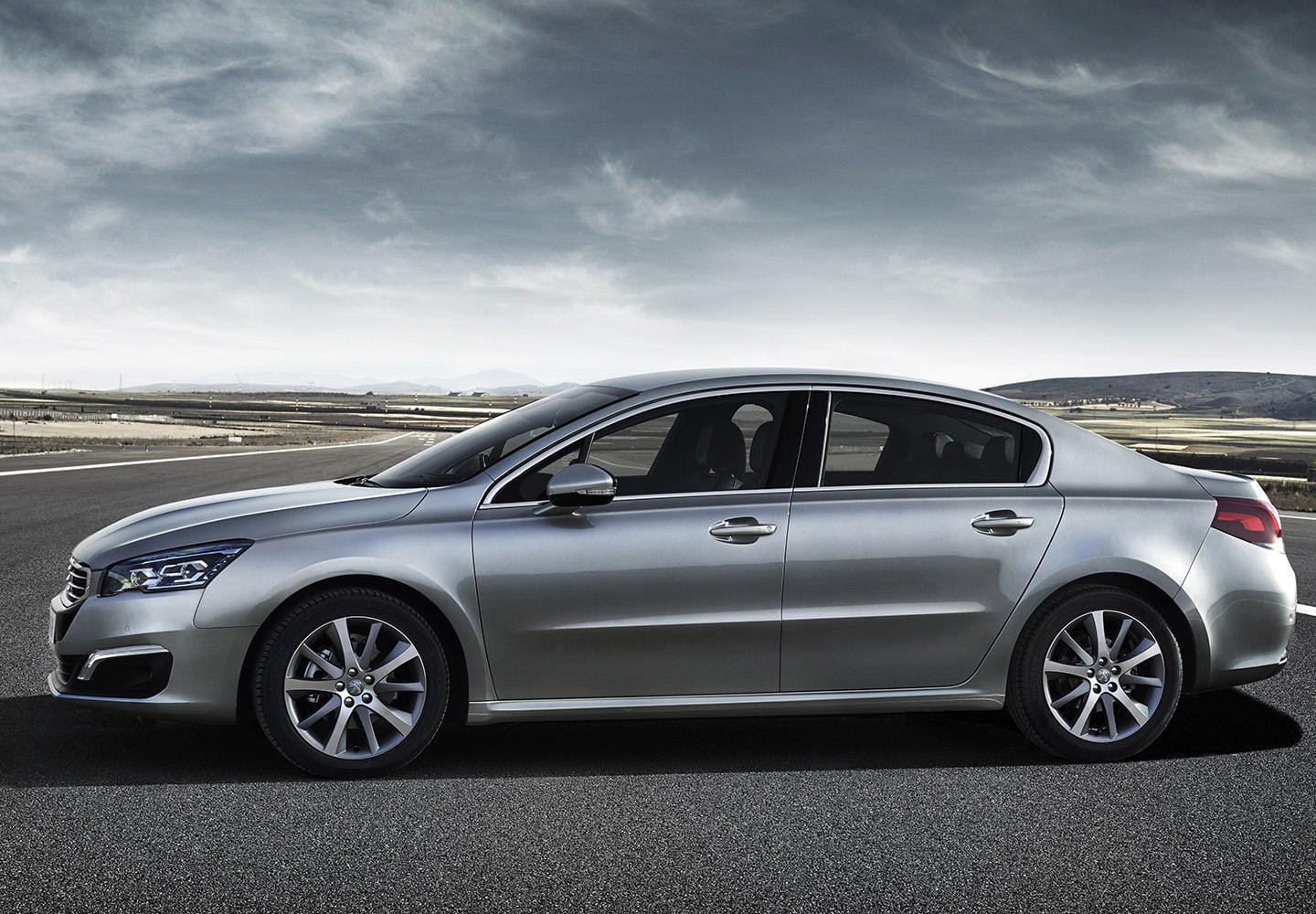 peugeot-508-103.jpg
