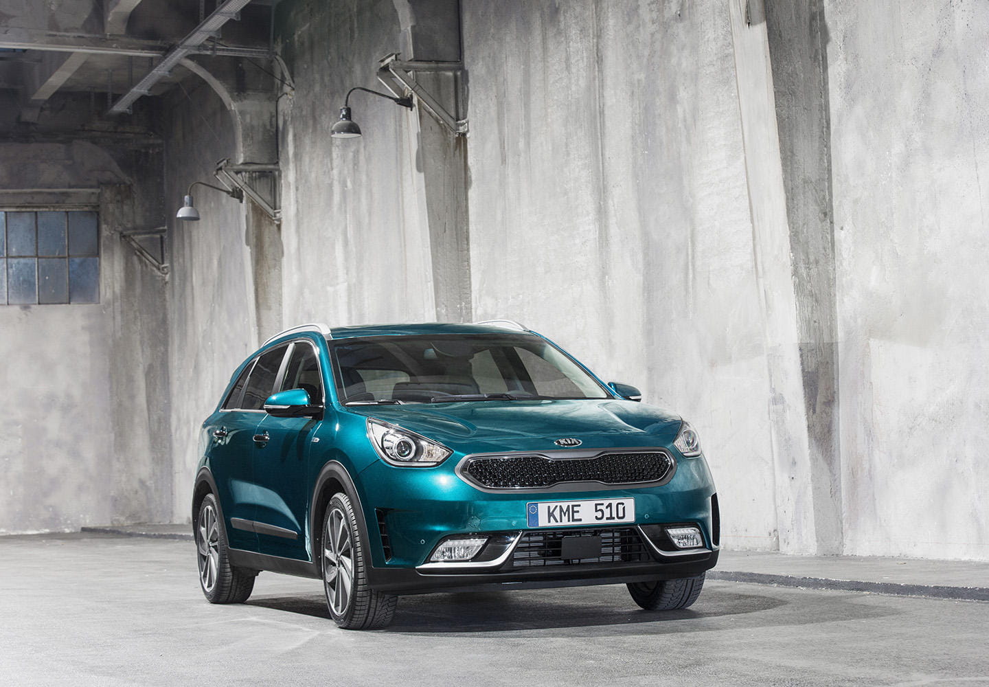 [Imagen: kia-NIRO-101.jpg]