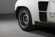renault-5-turbo-ii-subasta-5900-kilometros-11-180x120.jpg