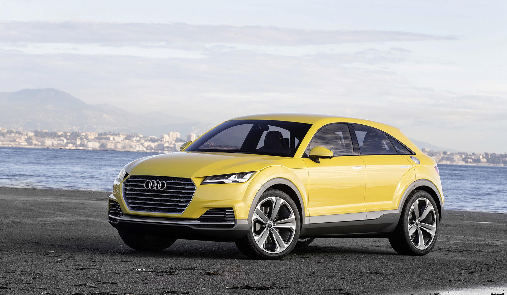 audi-q4-103-1.jpg