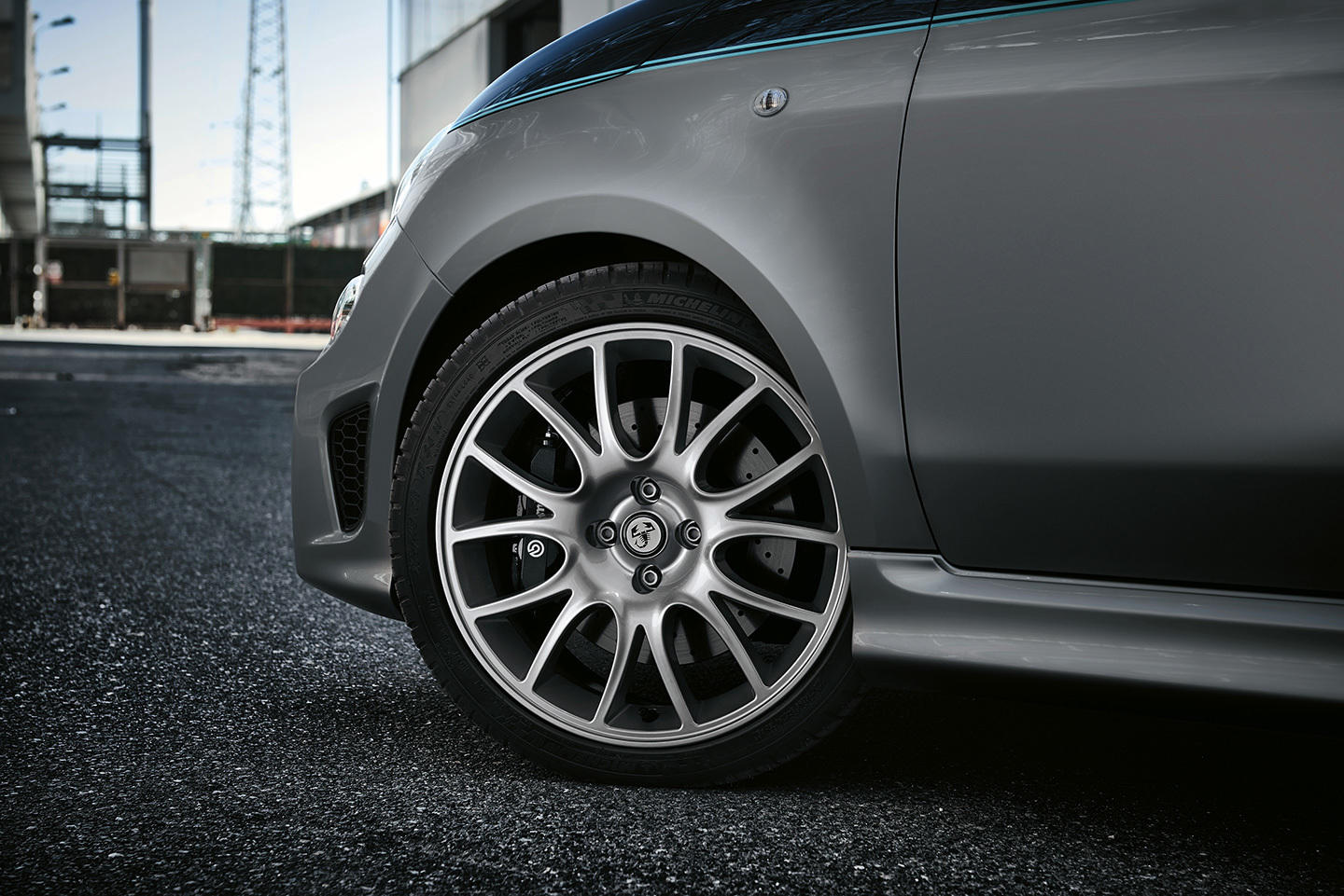 abarth-695-rivale-09.jpg