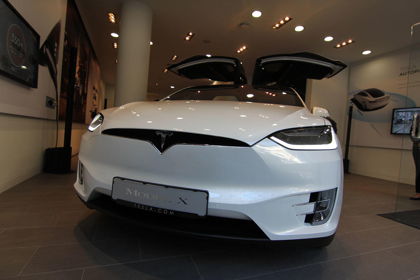 Tesla Wye Madrid