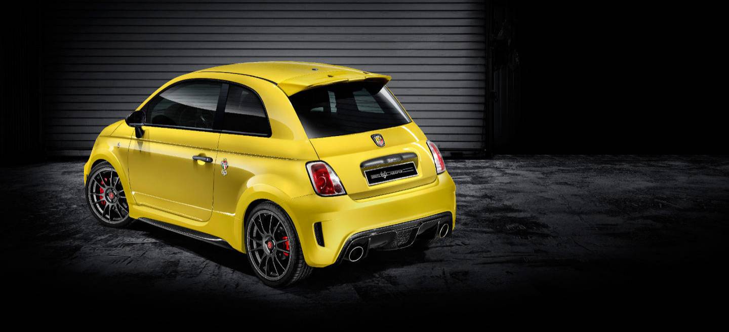 abarth_695_biposto_record_DM_2_1440x655c.jpg