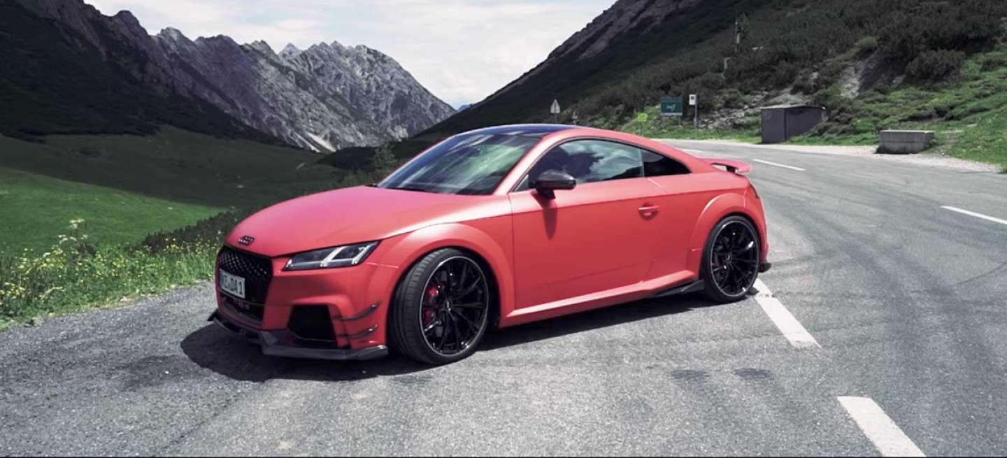 audi-tt-rs-video-abt-dm-1.png_1440x655c.