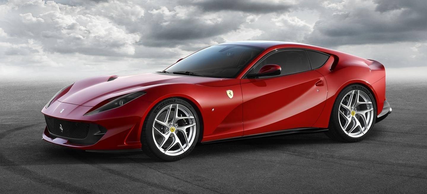 [Imagen: ferrari-812-superfast-2017-007_1440x655c.jpg]