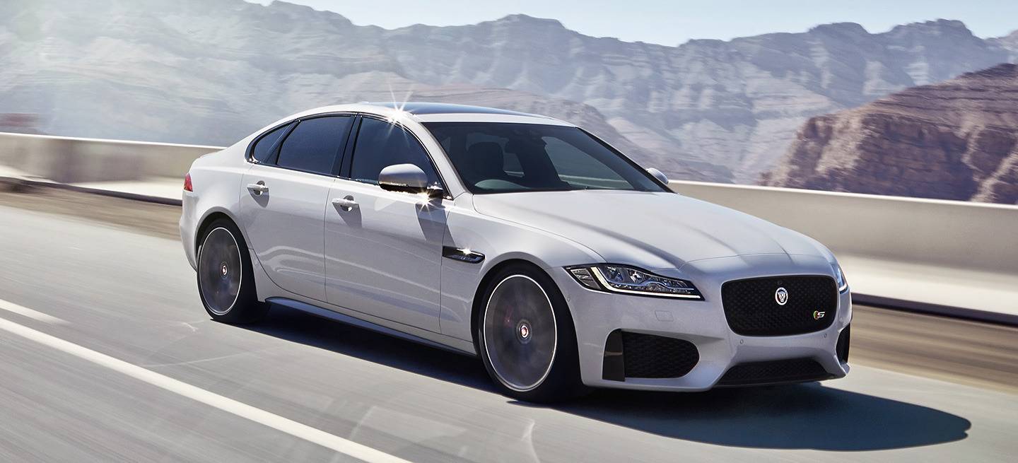 jaguar-xf-2015-09-1440px_1440x655c.jpg