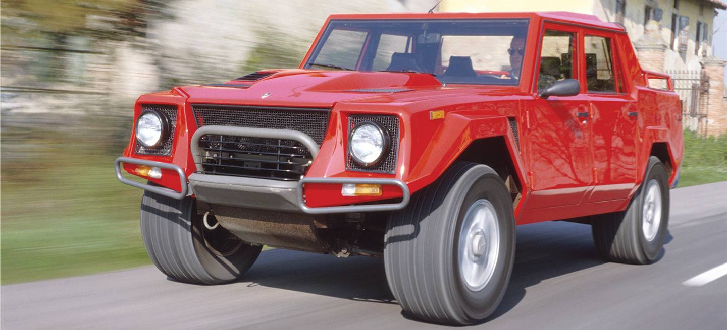 lamborghini-lm-002-06-1440px_1440x655c.jpg