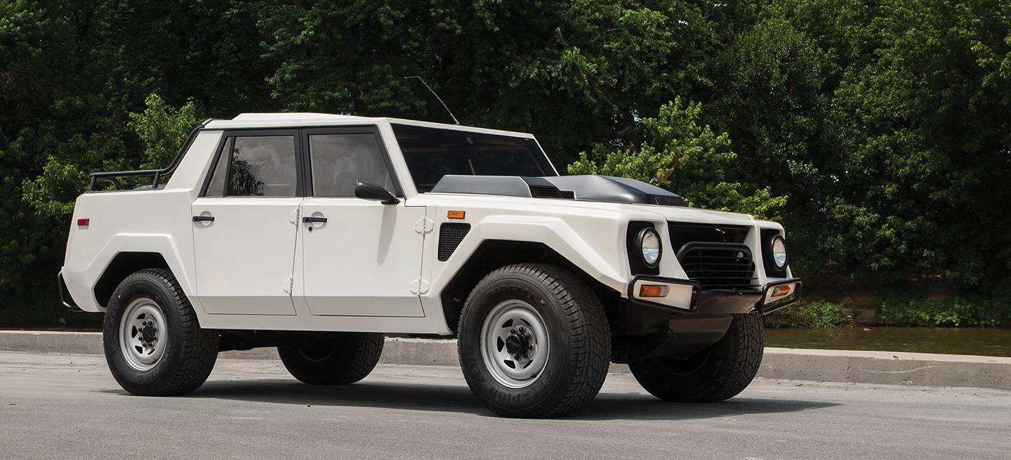 lamborghini-lm002-subasta-01-1440px_1440x655c.jpg