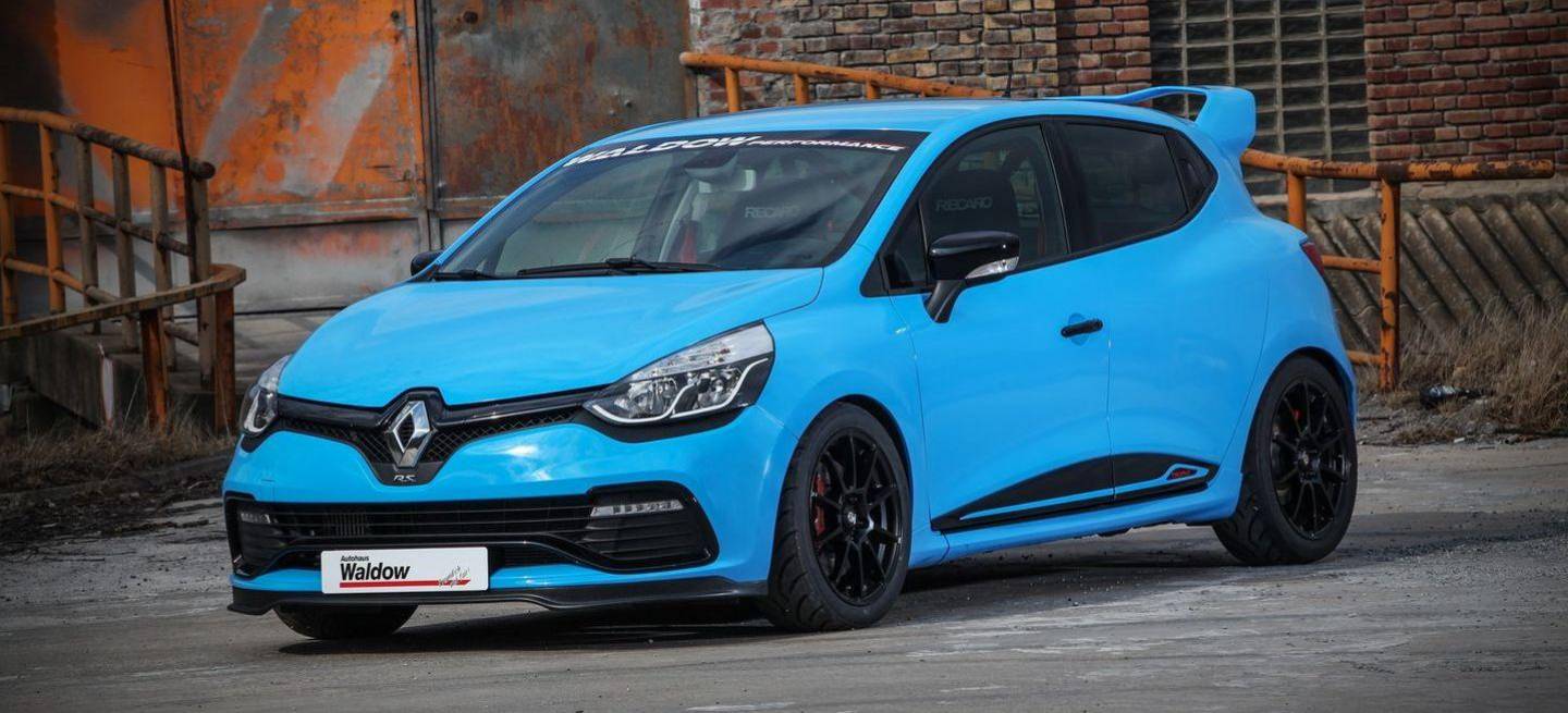 renault-clio-rs-trophy-waldow-p_1440x655c.jpg