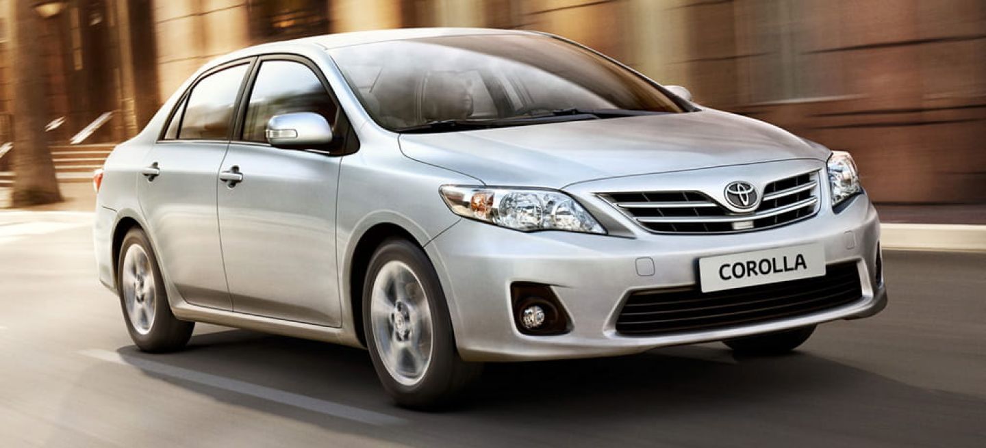 Toyota Corolla Sedán Toyota Corolla Sedán
