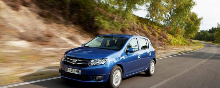 dacia-sandero-2013-of-1_750x300c.jpg