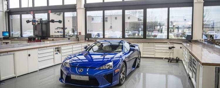 lexus-lfa-010414-700-04_750x300c.jpg