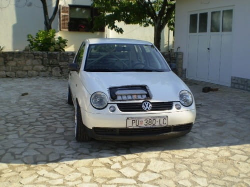 Cómo acelera un Volkswagen Lupo con 500 CV, vídeo