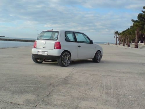 Cómo acelera un Volkswagen Lupo con 500 CV, vídeo