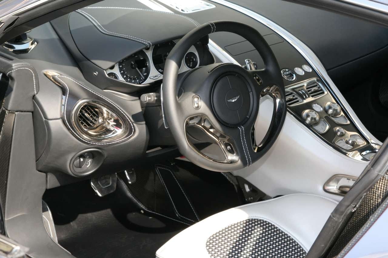 Aston Martin One 77 Precios Noticias Prueba Ficha