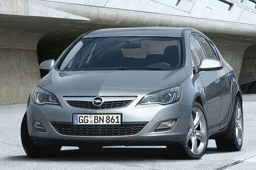 Más imágenes filtradas del nuevo Opel Astra