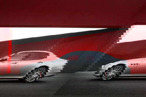 Deleite visual: galerías en alta resolución del Bugatti Veyron Grand Sport y Maserati Quattroporte Sport GT S