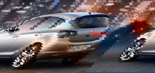 Opel Astra 2010