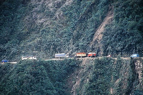 Los Yungas, la carretera más peligrosa del mundo