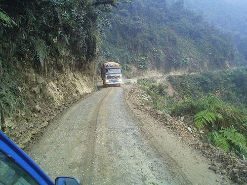 Los Yungas, la carretera más peligrosa del mundo