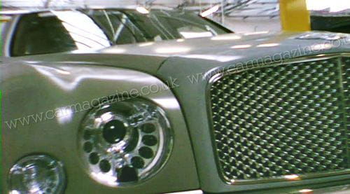 Grand Bentley, cazado al descubierto