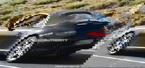 Espiado un enigmático prototipo de Porsche 911